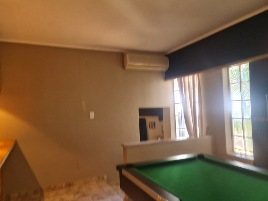 4 Bedroom Property for Sale in Safari Gardens North West